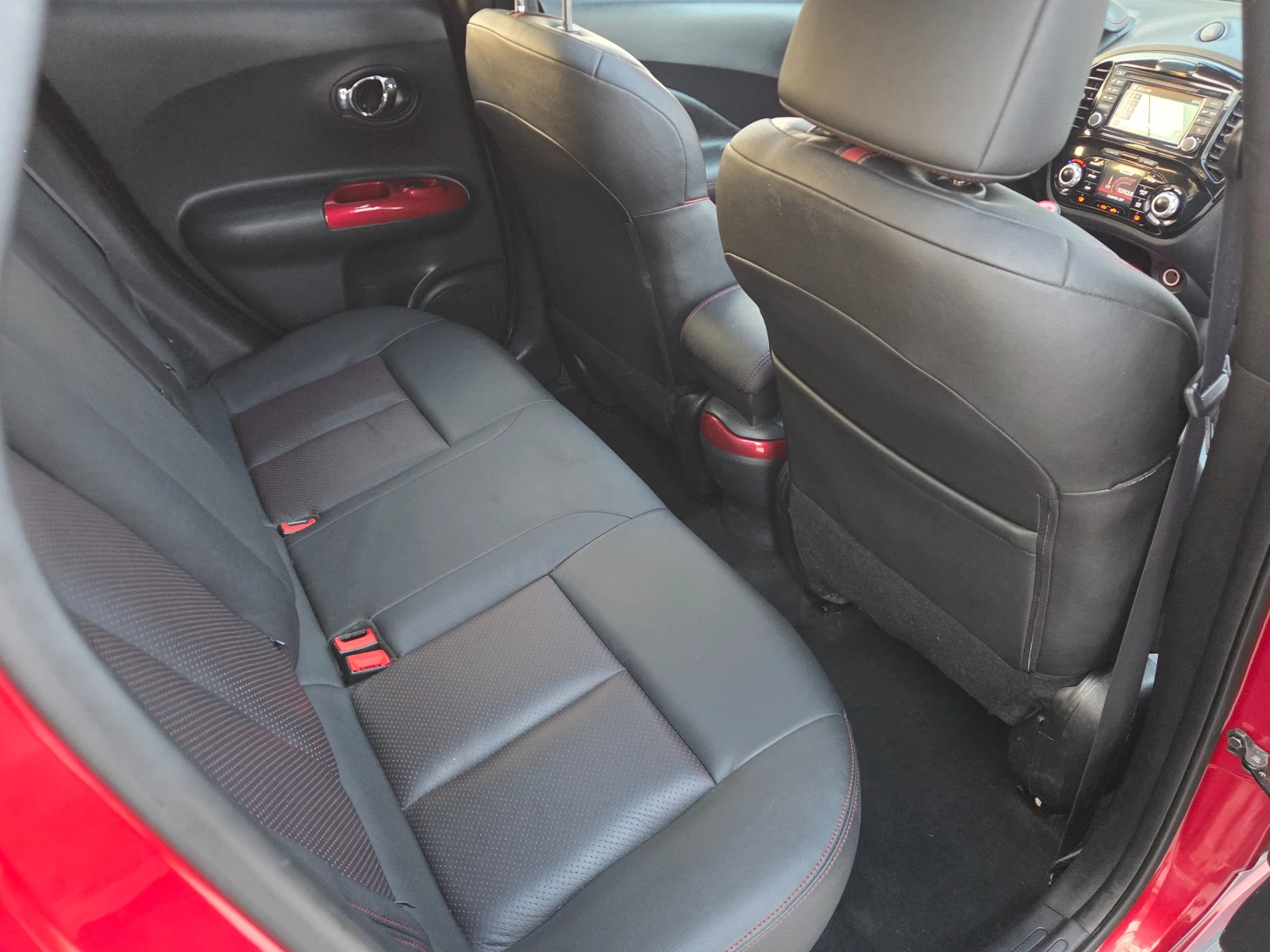 Nissan Juke 1.5 DCI * PANORAMA* 360-KAMERA* KAYLESS GO* * , снимка 11 - Автомобили и джипове - 54133957