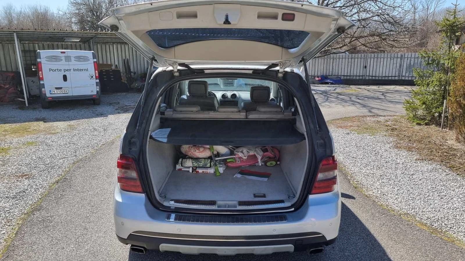 Mercedes-Benz ML 320, снимка 14 - Автомобили и джипове - 54237669