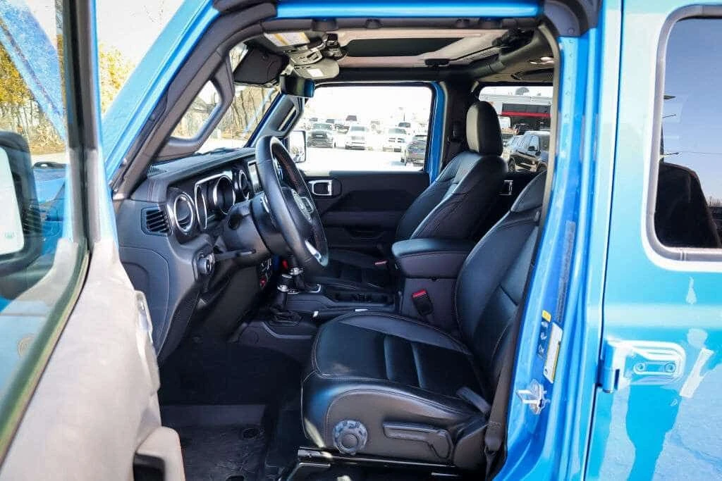 Jeep Wrangler * : Navi, Apple Car Play, Htd Seats * CARFAX * ЦЕН, снимка 8 - Автомобили и джипове - 54784916