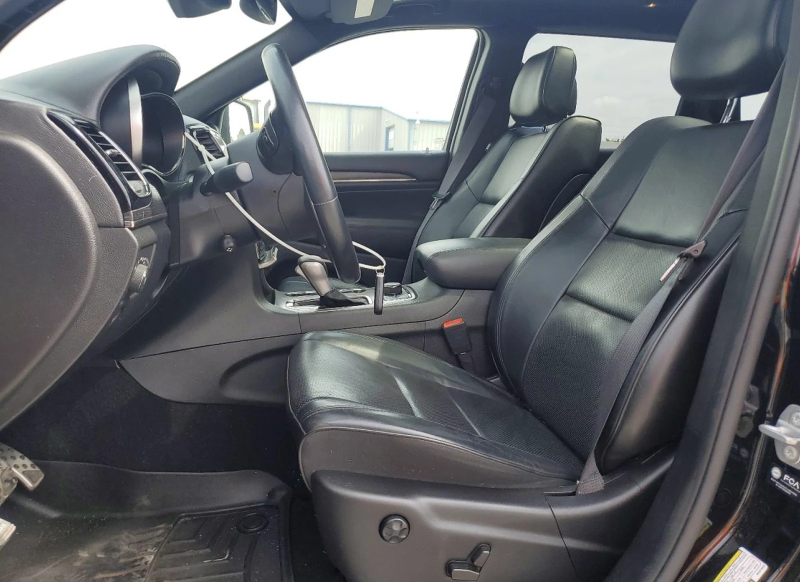 Jeep Grand cherokee 3.6 OVERLAND / ГРАДУШКА / Дата на търг: 10.06, снимка 7 - Автомобили и джипове - 54836804