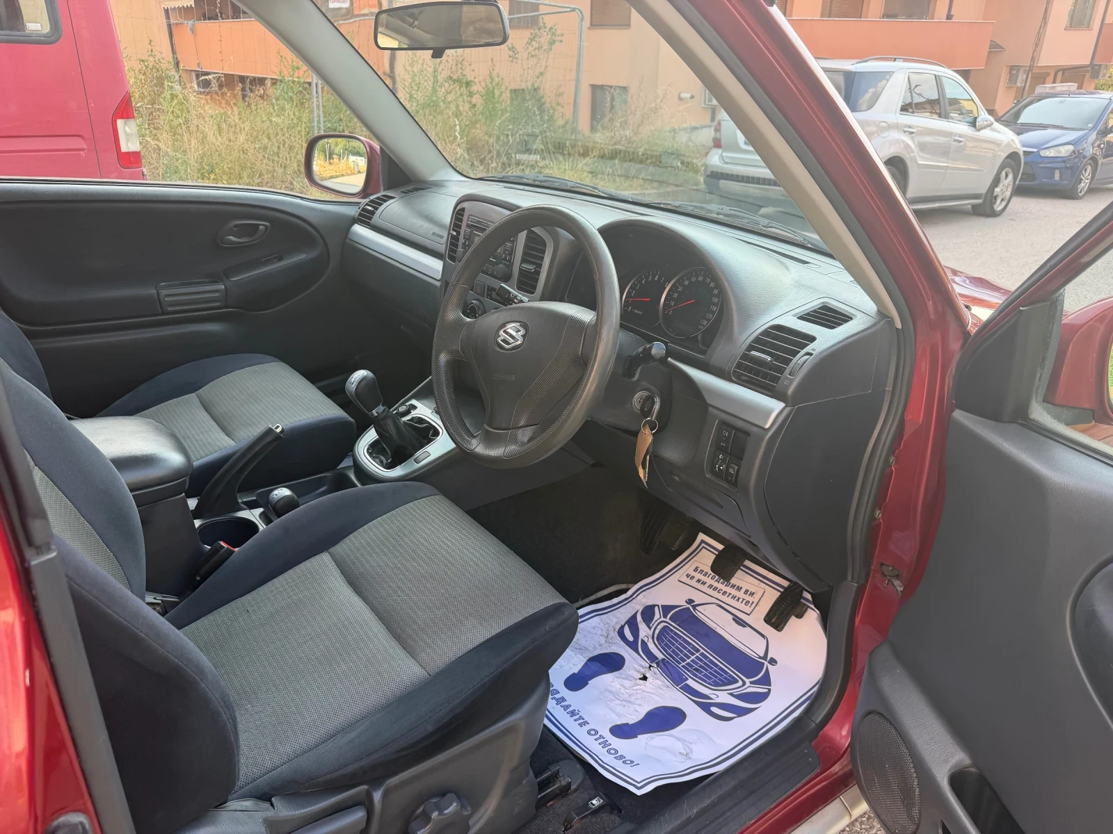 Suzuki Grand vitara 1.6 16v, снимка 8 - Автомобили и джипове - 55399775