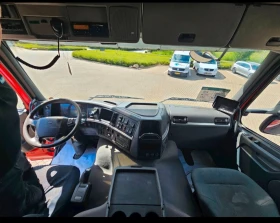 Volvo Fm12 8x2 самосв+ кран, снимка 15