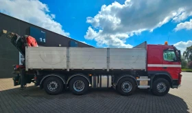 Volvo Fm12 8x2 самосв+ кран, снимка 3