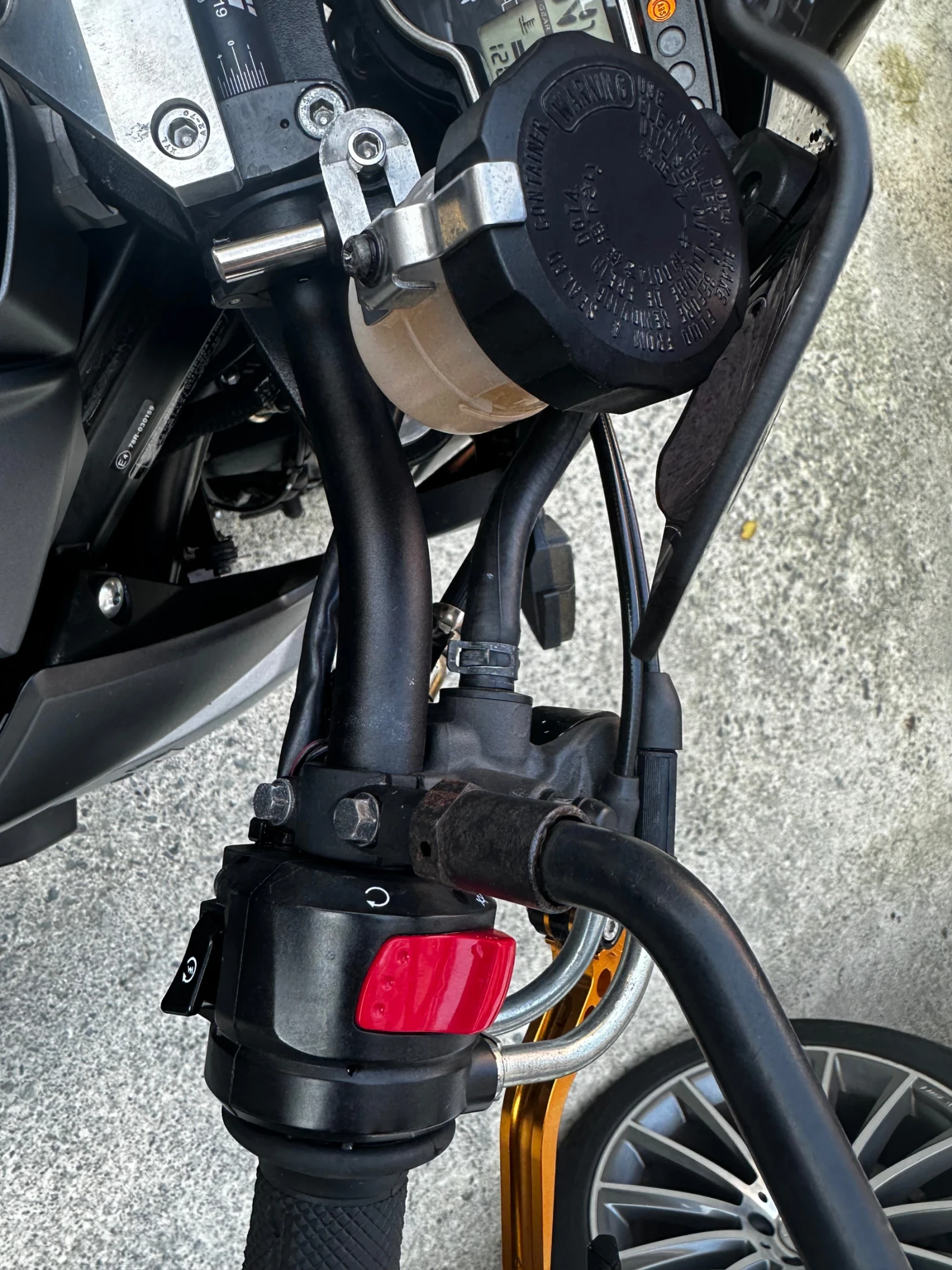 Suzuki Gsr, снимка 9 - Мотоциклети и мототехника - 54523700