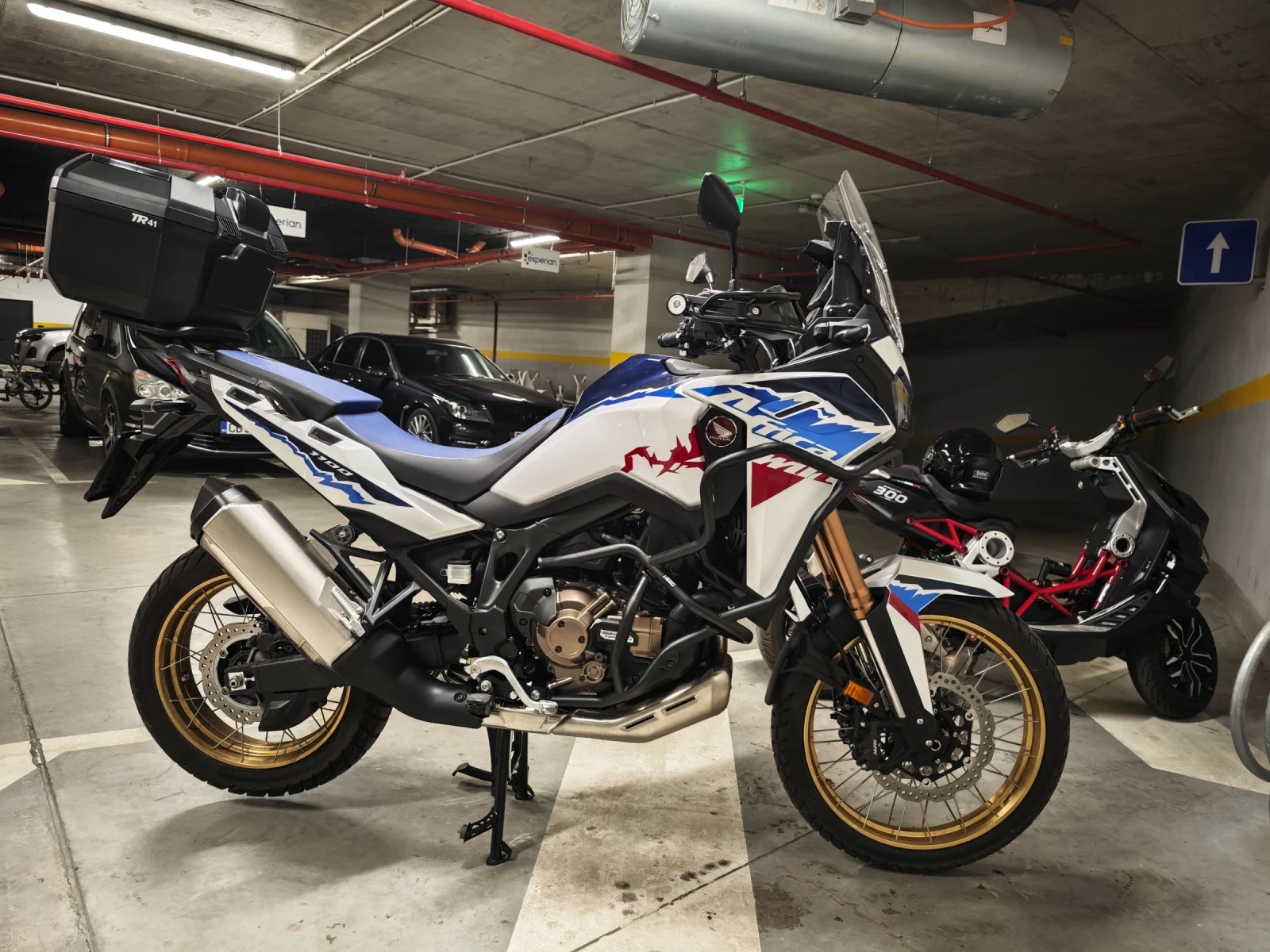 Honda Crf Africa Twin 1100l ES DCT, снимка 3 - Мотоциклети и мототехника - 56080025
