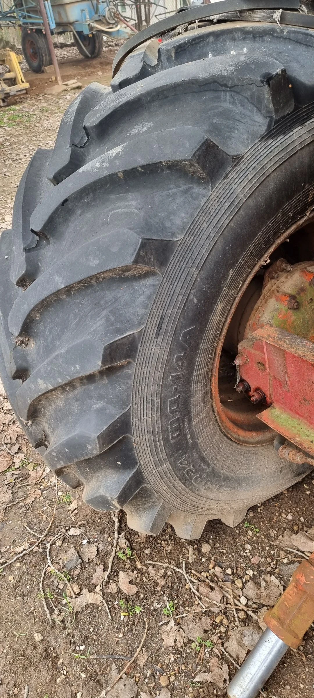 Комбайн Нива, снимка 9 - Селскостопанска техника - 53749998