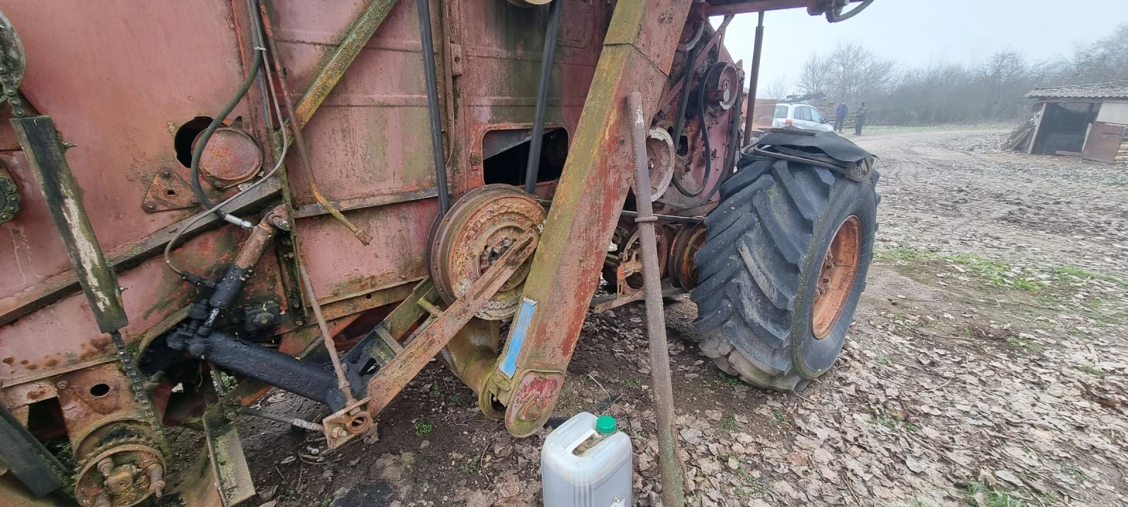 Комбайн Нива, снимка 5 - Селскостопанска техника - 53749998