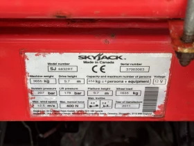 Платформи Друга SKYJACK SJ 6832RT 4Х4 DIESEL, снимка 14