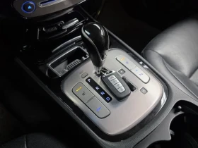Hyundai Genesis 3.3, снимка 9