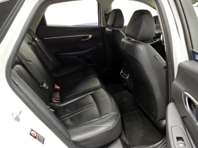 Hyundai Sonata (Dn8) 2.0 Premium, снимка 12