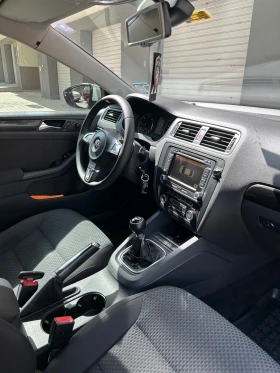 Обява за продажба на VW Jetta Mk6 ~14 000 лв. - изображение 7