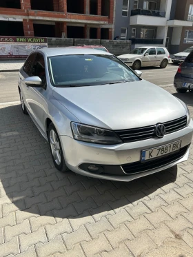 Обява за продажба на VW Jetta Mk6 ~14 000 лв. - изображение 1