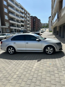 Обява за продажба на VW Jetta Mk6 ~14 000 лв. - изображение 2