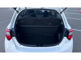 Toyota Yaris 1.5P TERRA - 12990 € / 25406.23 лв. - 48800325 10