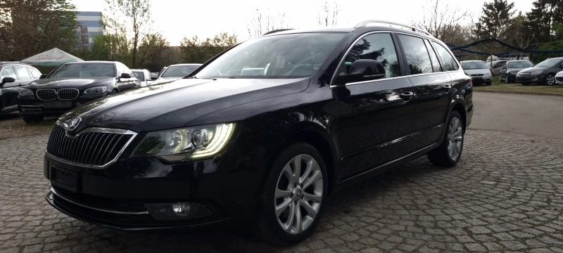 Skoda Superb 1.8i * FACE* * ПАНОРАМА* АВТОМАТИК* NAVI ШВЕЙЦАРИЯ, снимка 8 - Автомобили и джипове - 40371347