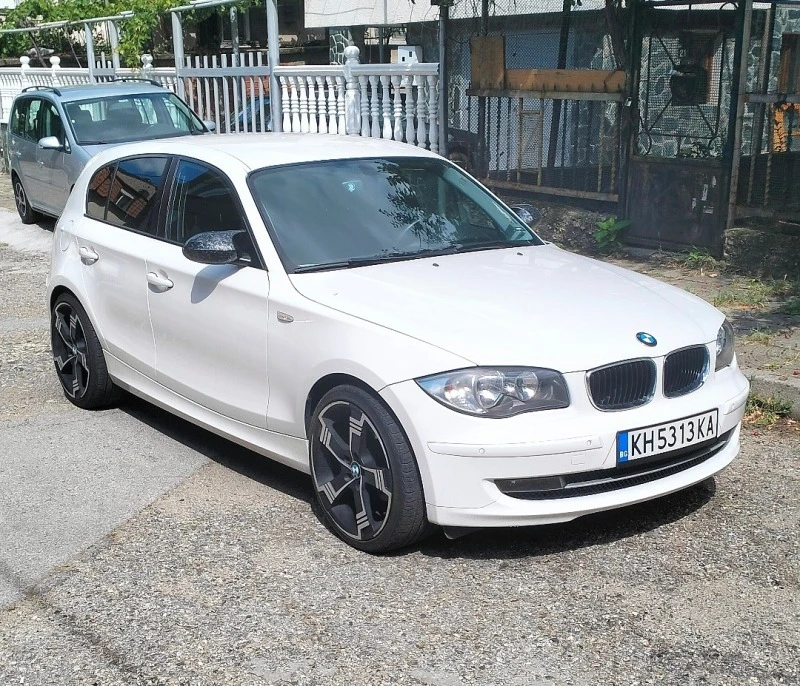 BMW 118 2.0D Facelift, снимка 2 - Автомобили и джипове - 47351095