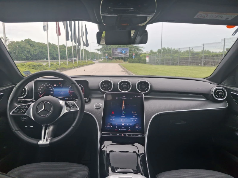 Mercedes-Benz C 220 d 4MATIC, снимка 12 - Автомобили и джипове - 46880960
