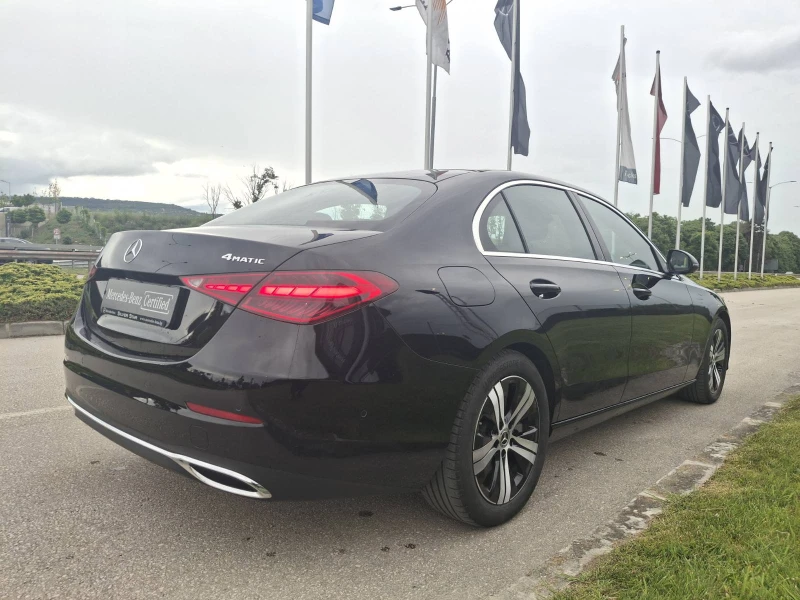 Mercedes-Benz C 220 d 4MATIC, снимка 6 - Автомобили и джипове - 46880960