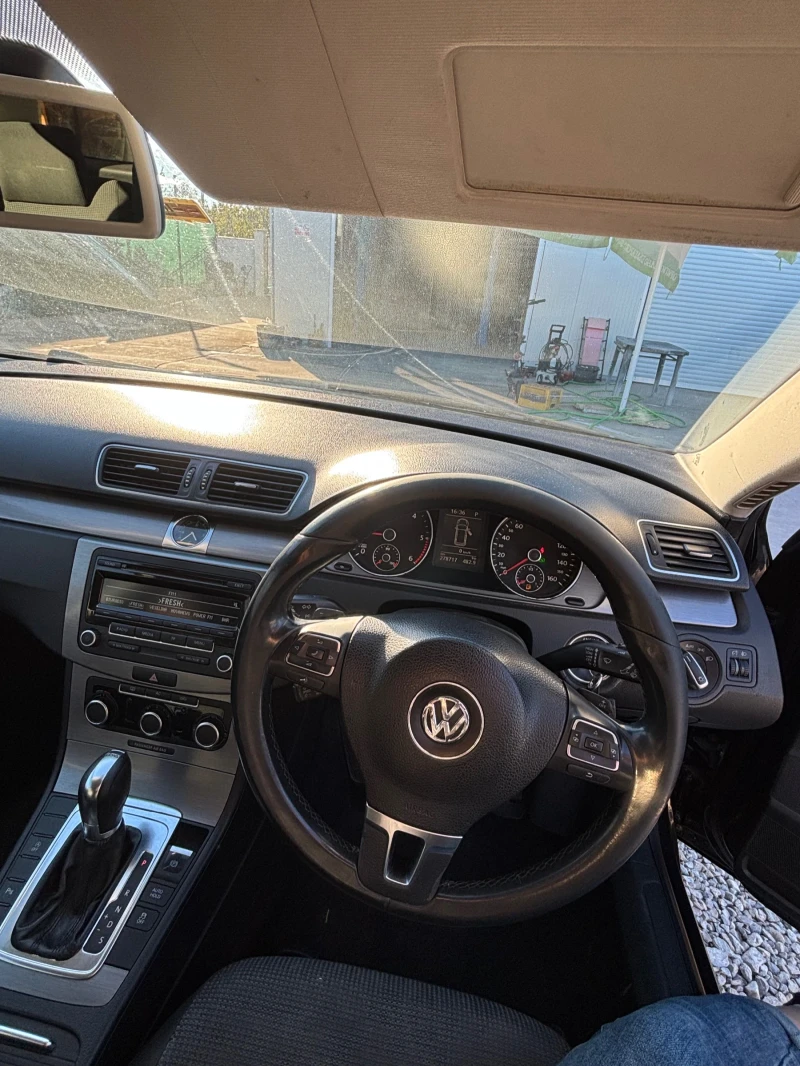 VW Passat, снимка 8 - Автомобили и джипове - 48448846