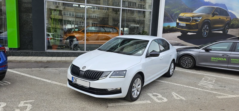 Skoda Octavia 1.5 /7 DSG Вижън Първи собственик, снимка 2 - Автомобили и джипове - 48471009