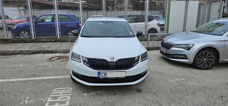 Skoda Octavia 1.5 /7 DSG Вижън Първи собственик, снимка 5 - Автомобили и джипове - 48471009