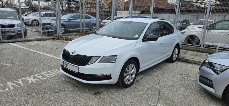 Skoda Octavia 1.5 /7 DSG Вижън Първи собственик, снимка 6 - Автомобили и джипове - 48471009