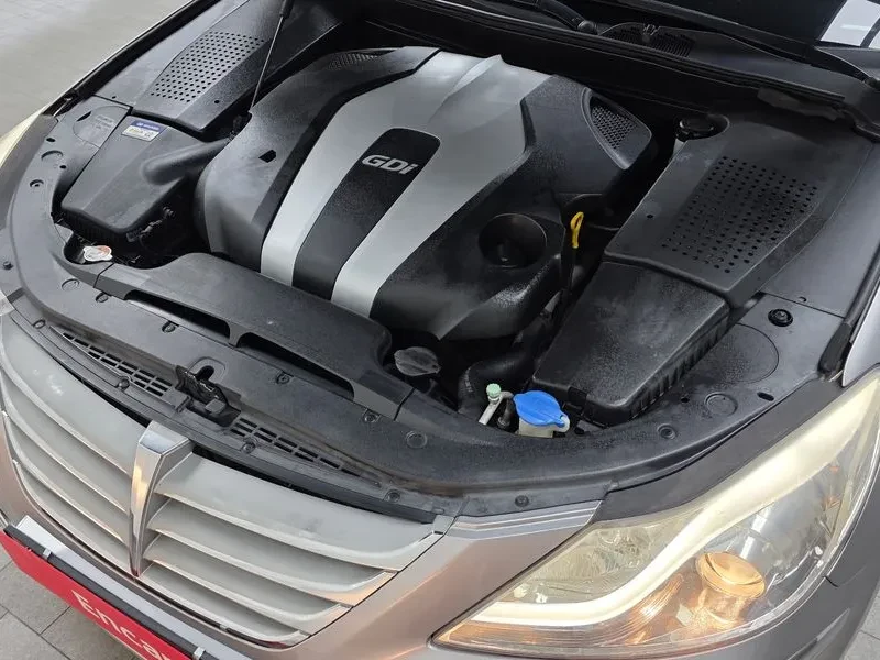 Hyundai Genesis 3.3, снимка 6 - Автомобили и джипове - 54615925
