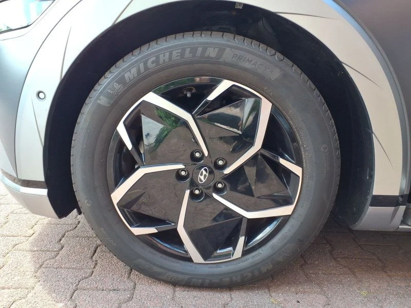 Hyundai Ioniq 5 77.4kw/4х4/UNIQ/Гаранция/360/HeadUp/BOSE, снимка 12 - Автомобили и джипове - 55599904