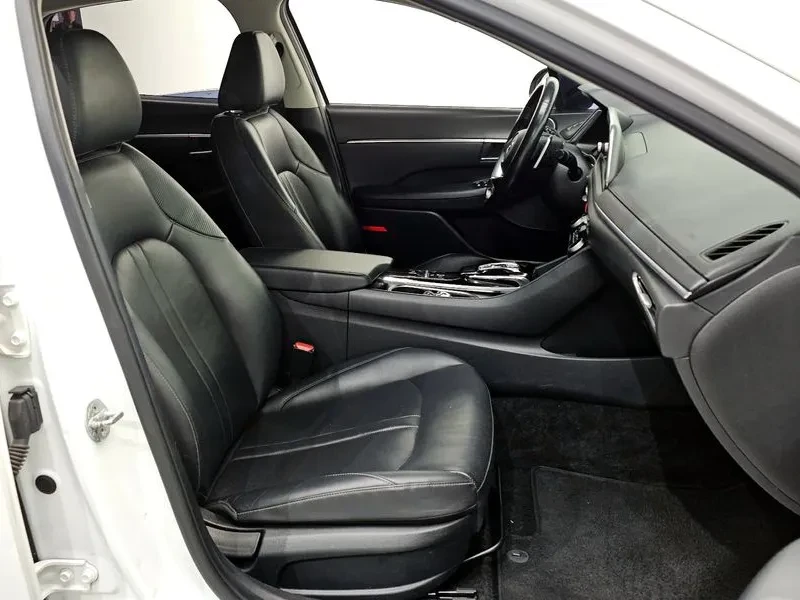 Hyundai Sonata (Dn8) 2.0 Premium, снимка 10 - Автомобили и джипове - 55259952