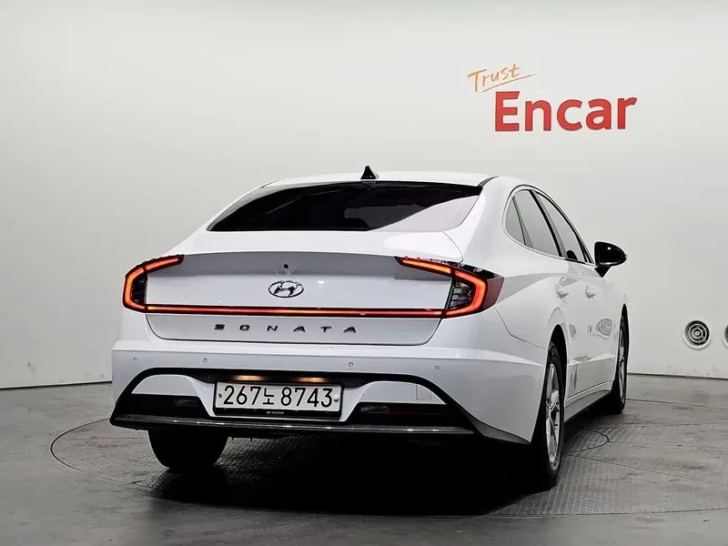 Hyundai Sonata (Dn8) 2.0 Premium, снимка 4 - Автомобили и джипове - 55259952