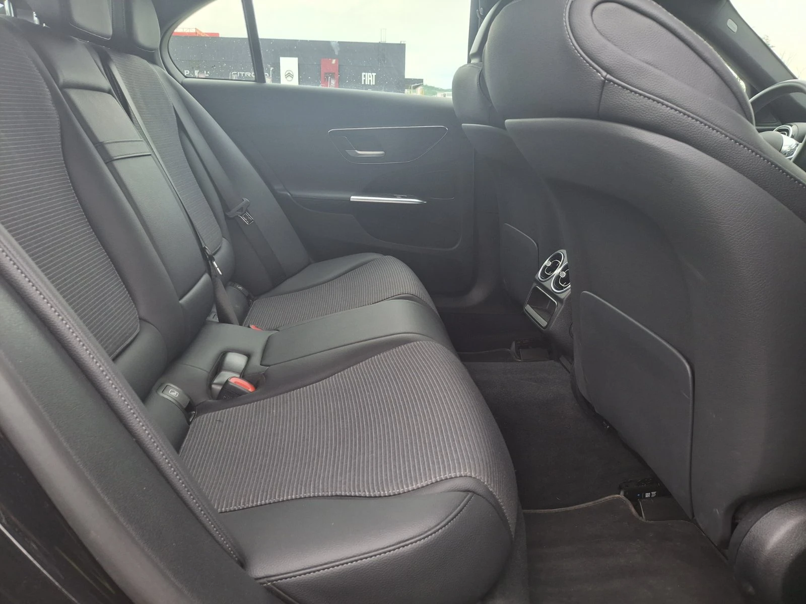 Mercedes-Benz C 220 d 4MATIC - изображение 10