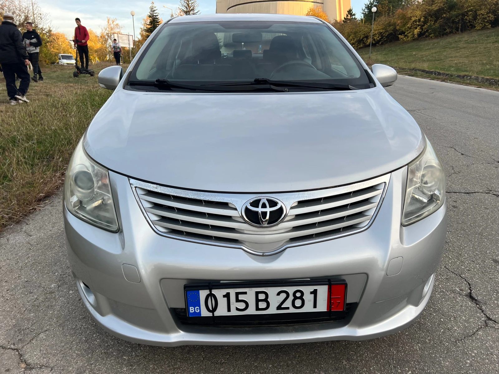 Toyota Avensis 1.6i 16v/132p.s-Sedan - изображение 5