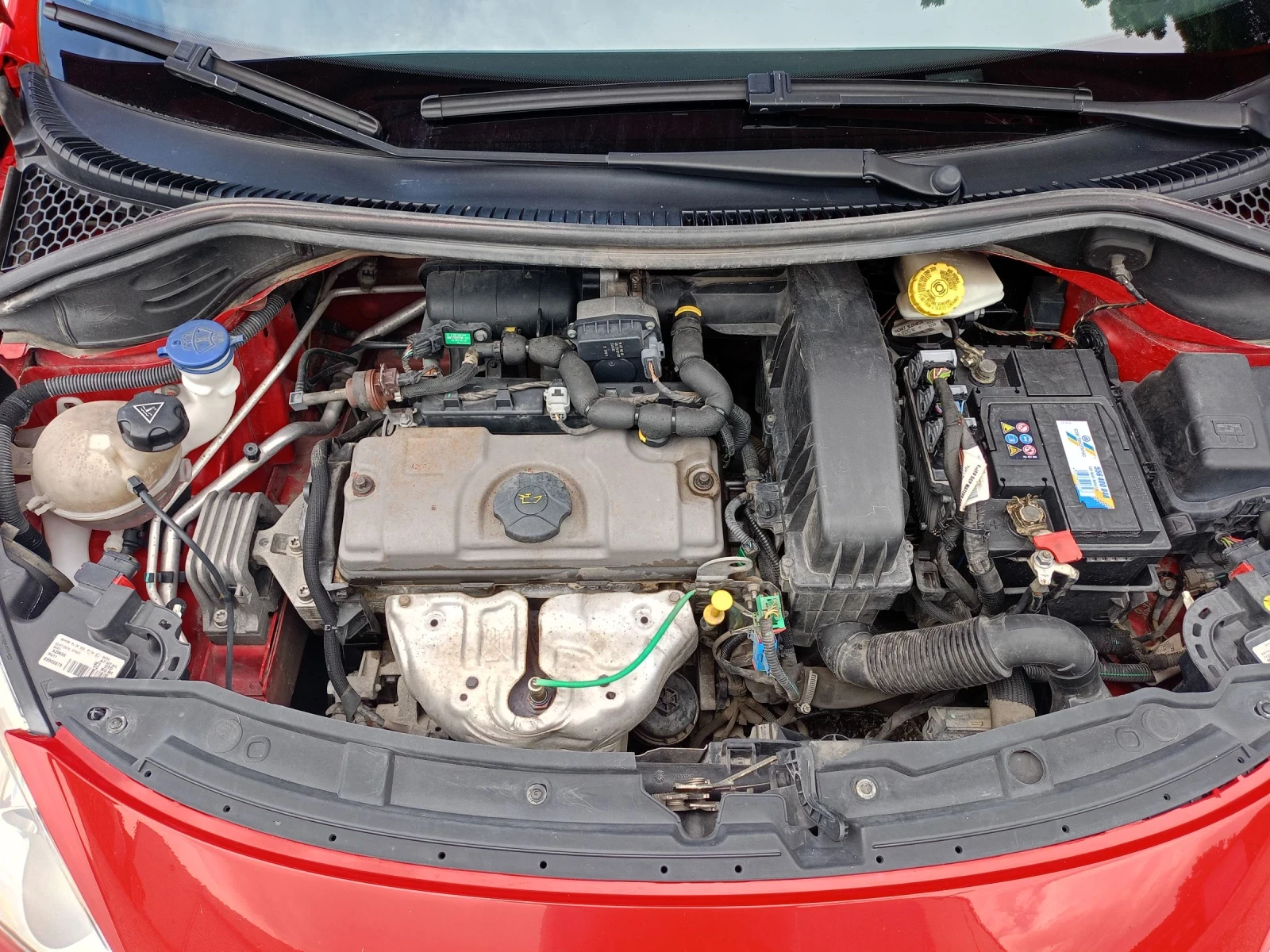 Peugeot 207 1.4 - изображение 9