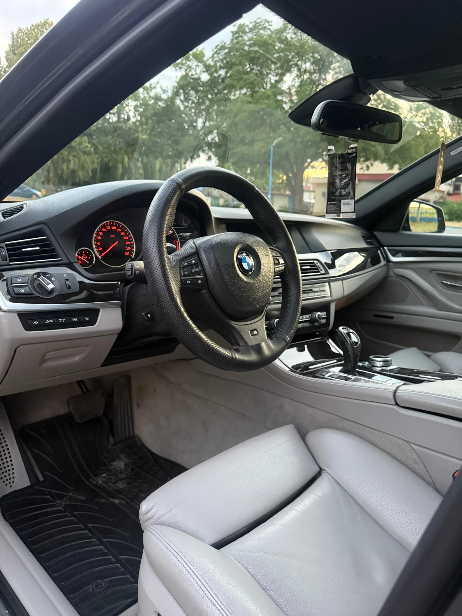 BMW 530 Вакуум/Key less/Обслужена  - изображение 7