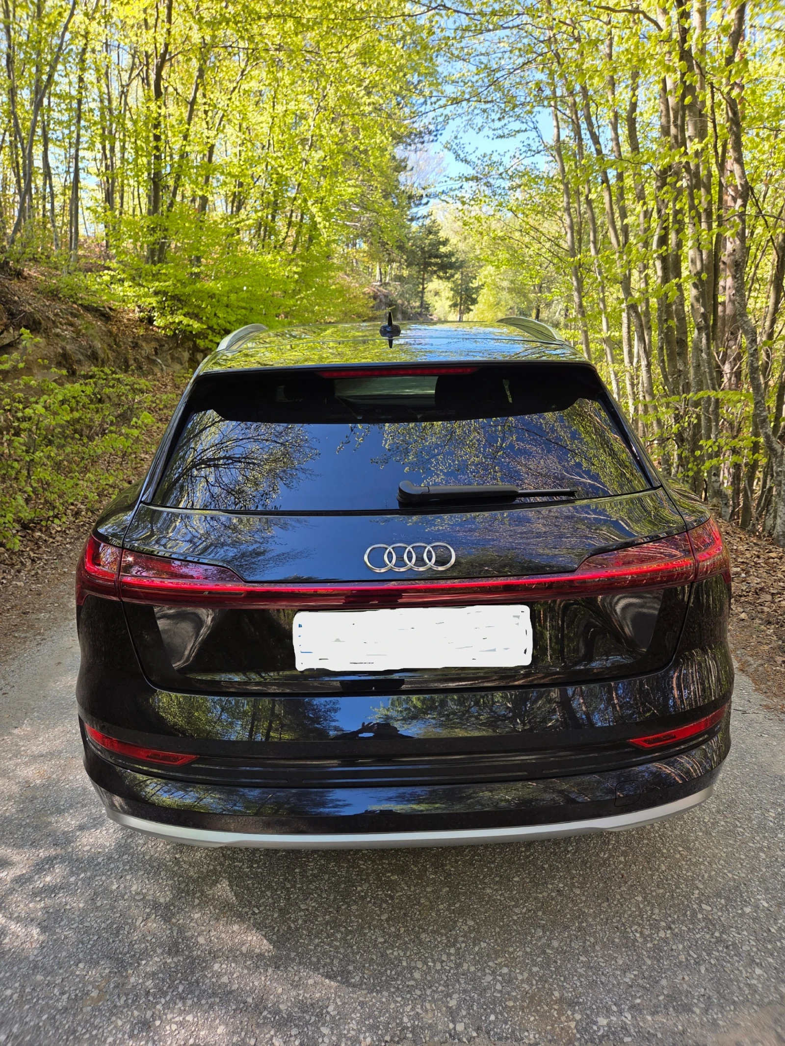 Audi E-Tron 55 Advanced S line quattro 95kWh - изображение 3