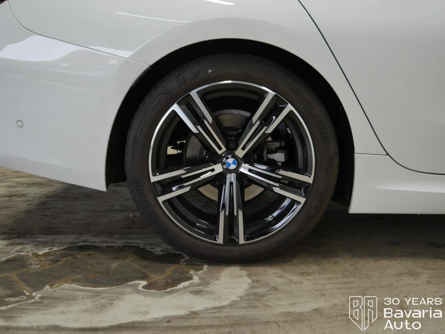 BMW 318 d Touring M Sport Paket Steptronic - изображение 10