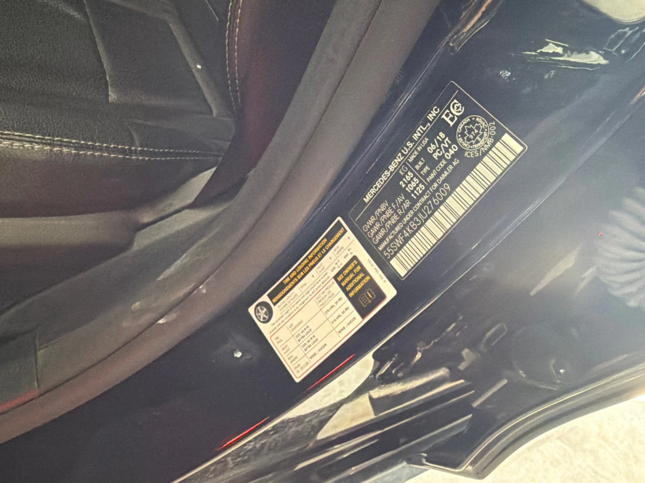 Mercedes-Benz C 300 * АВТО КРЕДИТ* ЦЕНА ДО БГ * СЕРВИЗНА ИСТОРИЯ *  - изображение 10