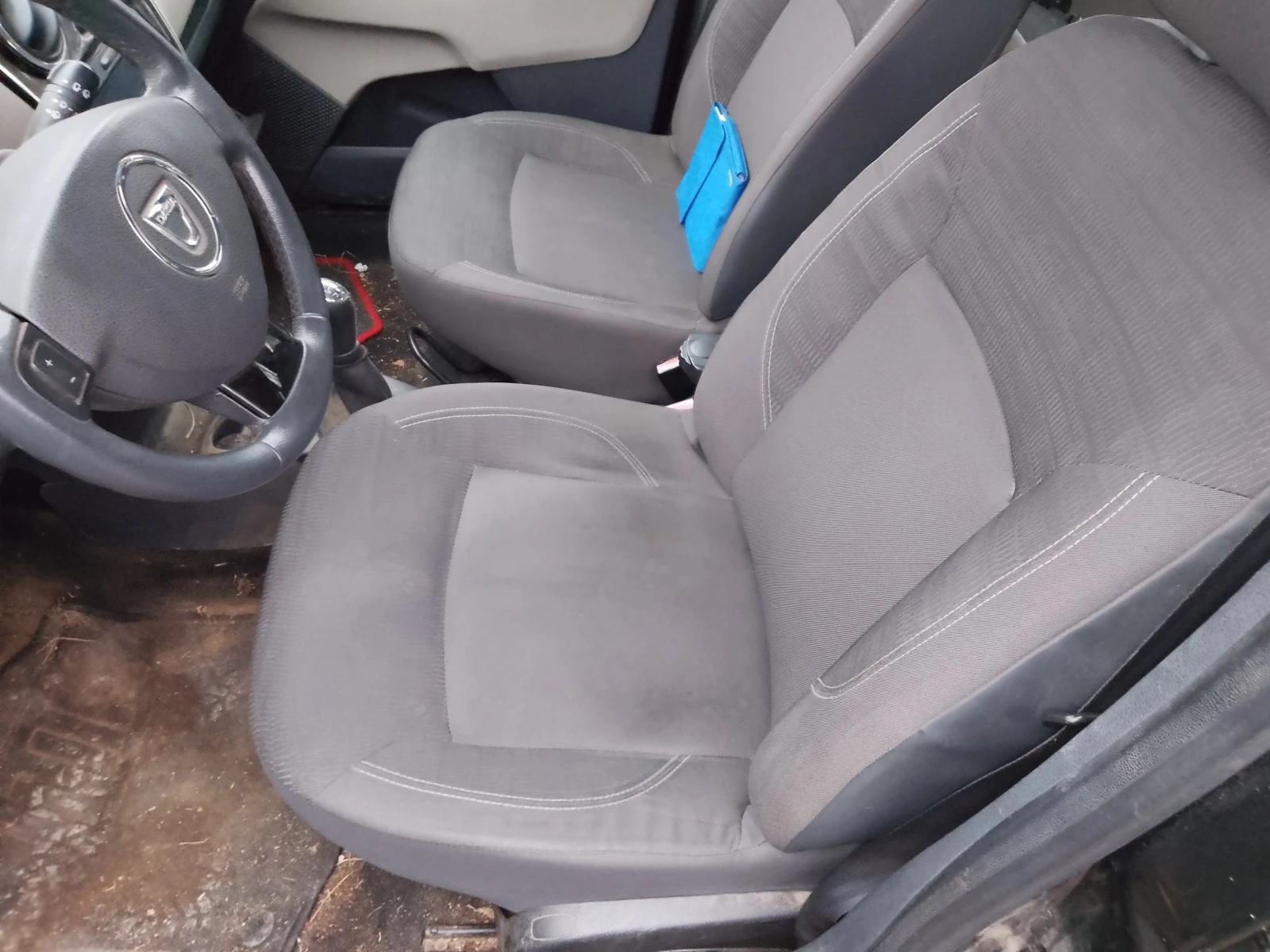 Dacia Lodgy 1.2Т - изображение 8