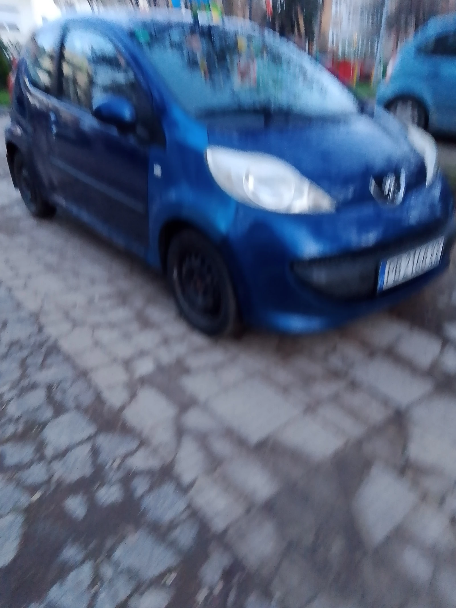 Peugeot 107 1.0i - изображение 2