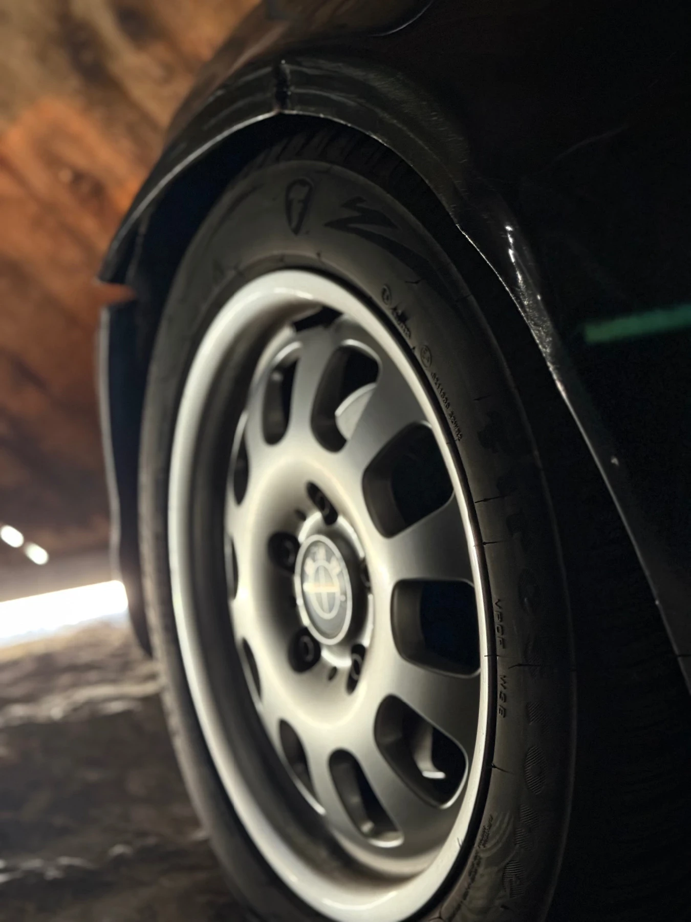 BMW 318, снимка 13 - Автомобили и джипове - 54004643