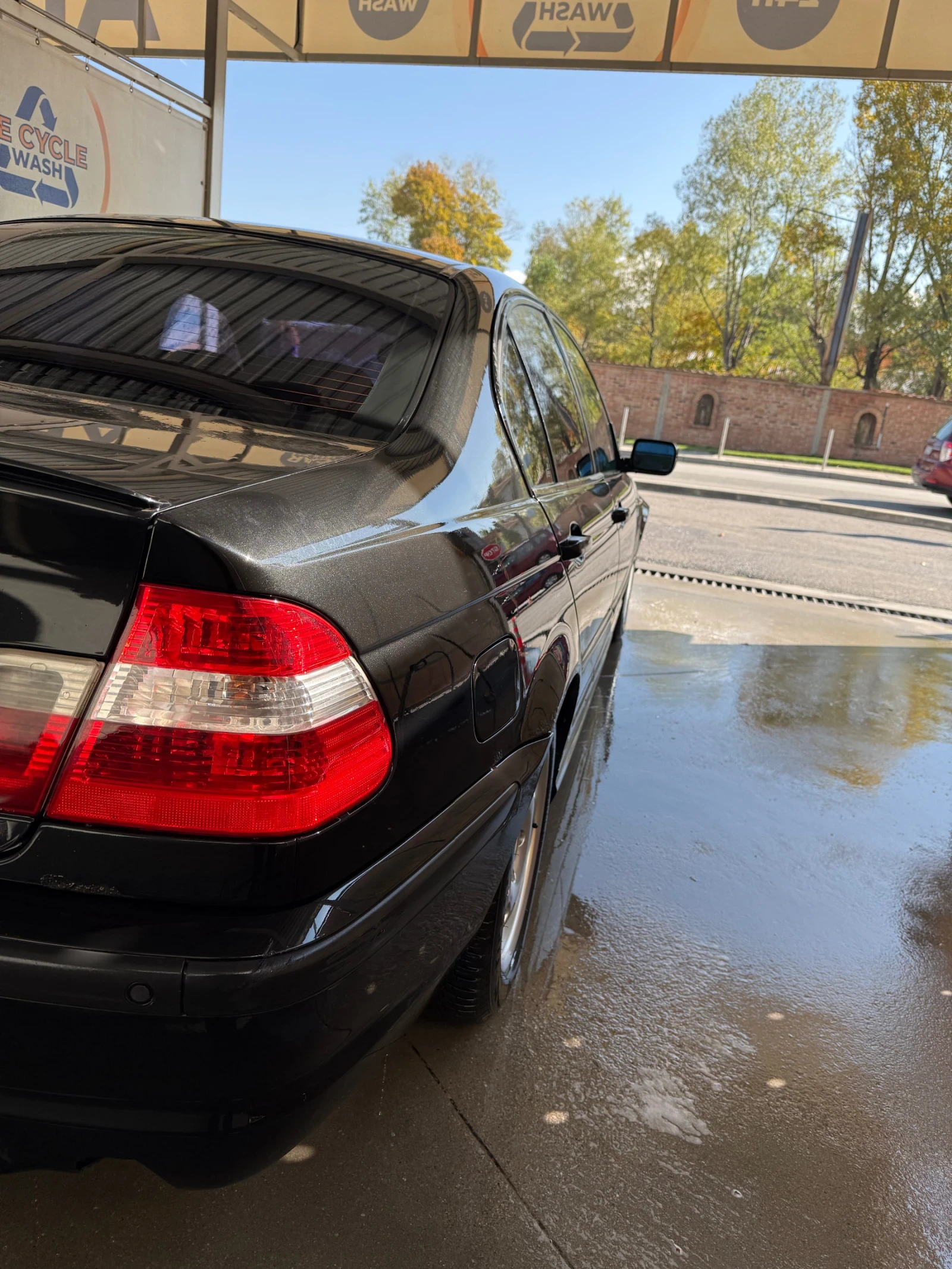 BMW 318, снимка 6 - Автомобили и джипове - 54004643