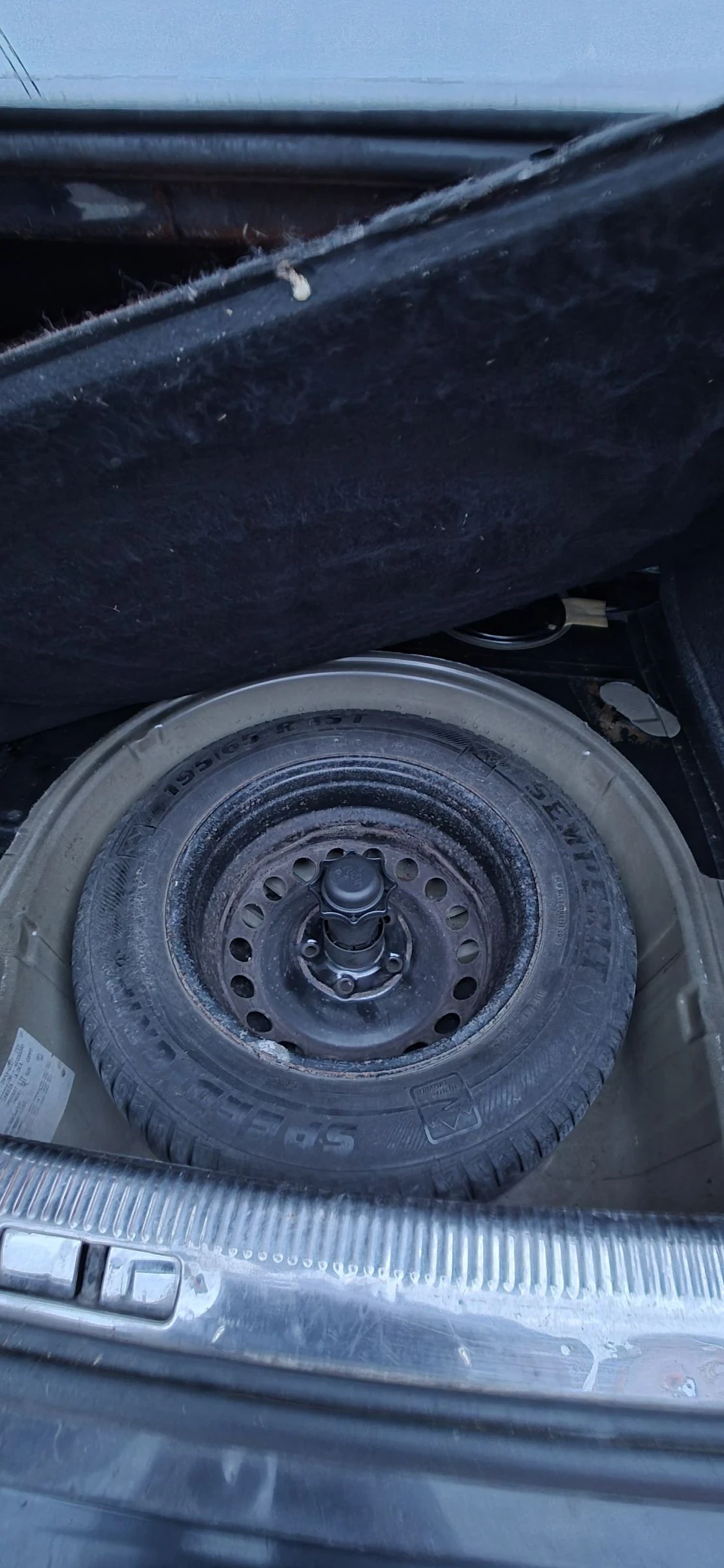 VW Passat 1.9TDi , снимка 8 - Автомобили и джипове - 54044917