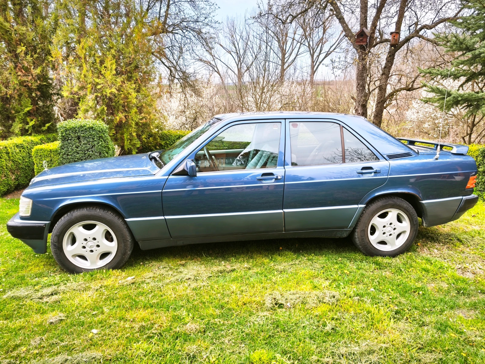 Mercedes-Benz 190 2.0D, снимка 3 - Автомобили и джипове - 54174062