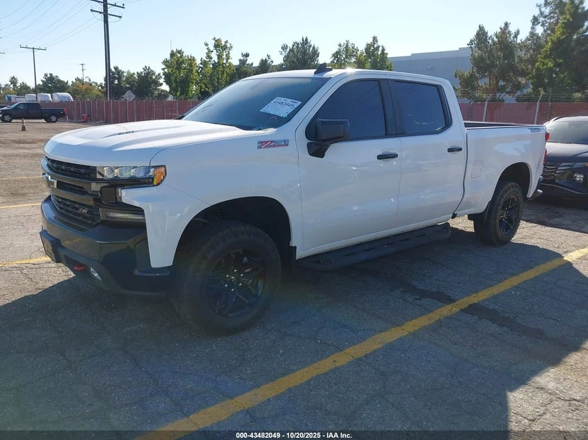 Chevrolet Silverado 6.2l 1500 4Wd Standard Bed Lt Trail Boss, снимка 2 - Автомобили и джипове - 54242367