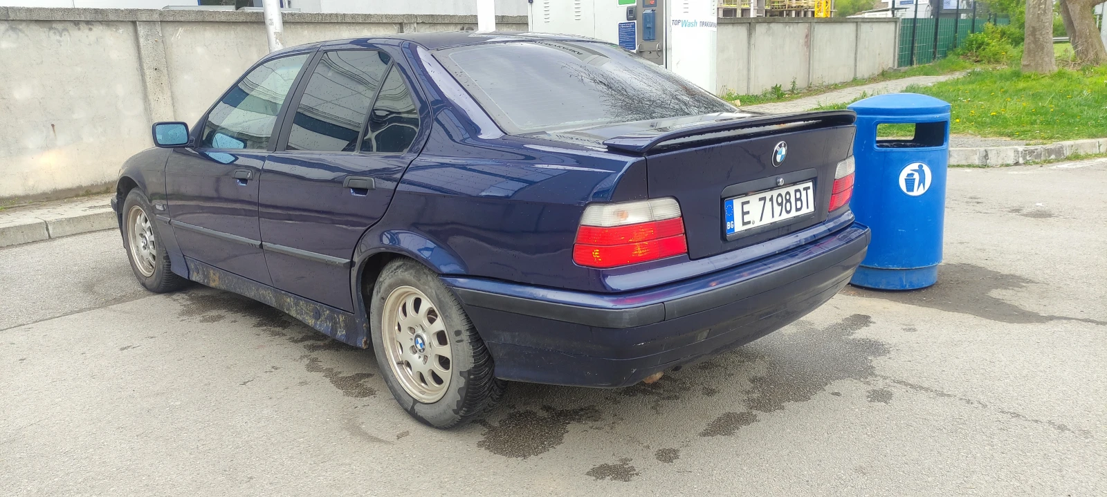 BMW 325 325 TDS, снимка 2 - Автомобили и джипове - 54285517