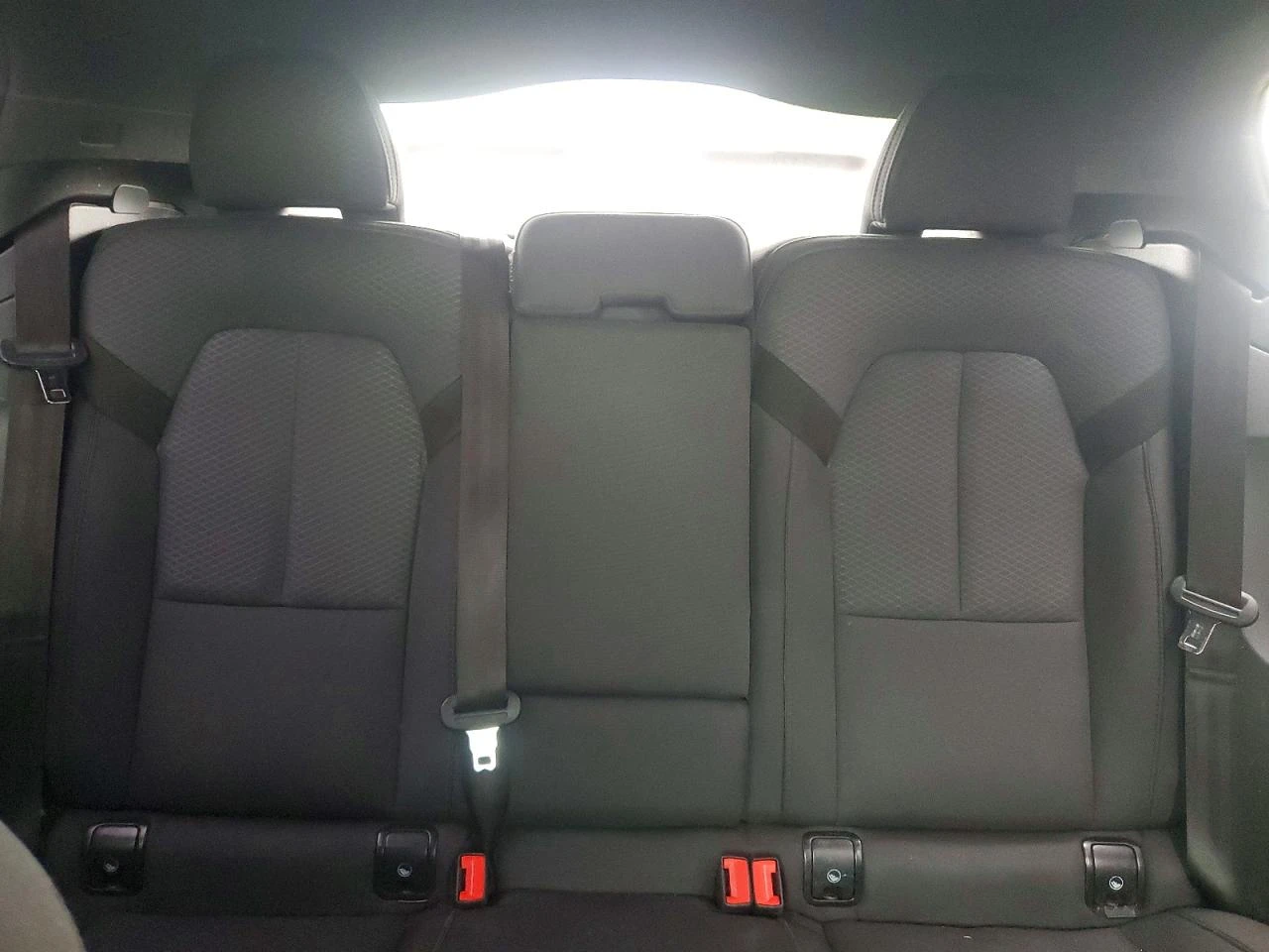 Polestar 2 | Mobile.bg � ����������� 10