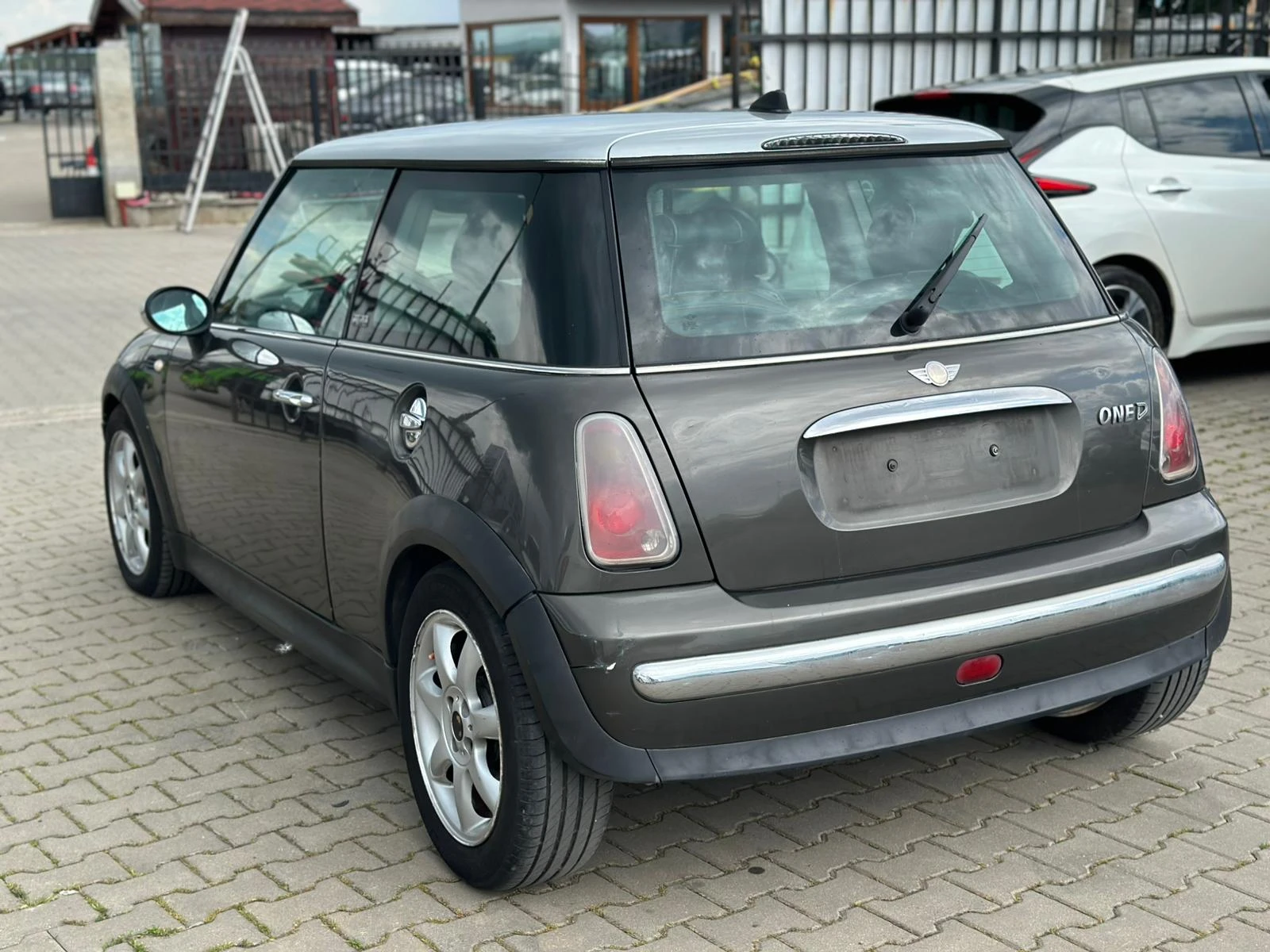 Mini Cooper / ONE D / 1.4D / , снимка 3 - Автомобили и джипове - 54640259