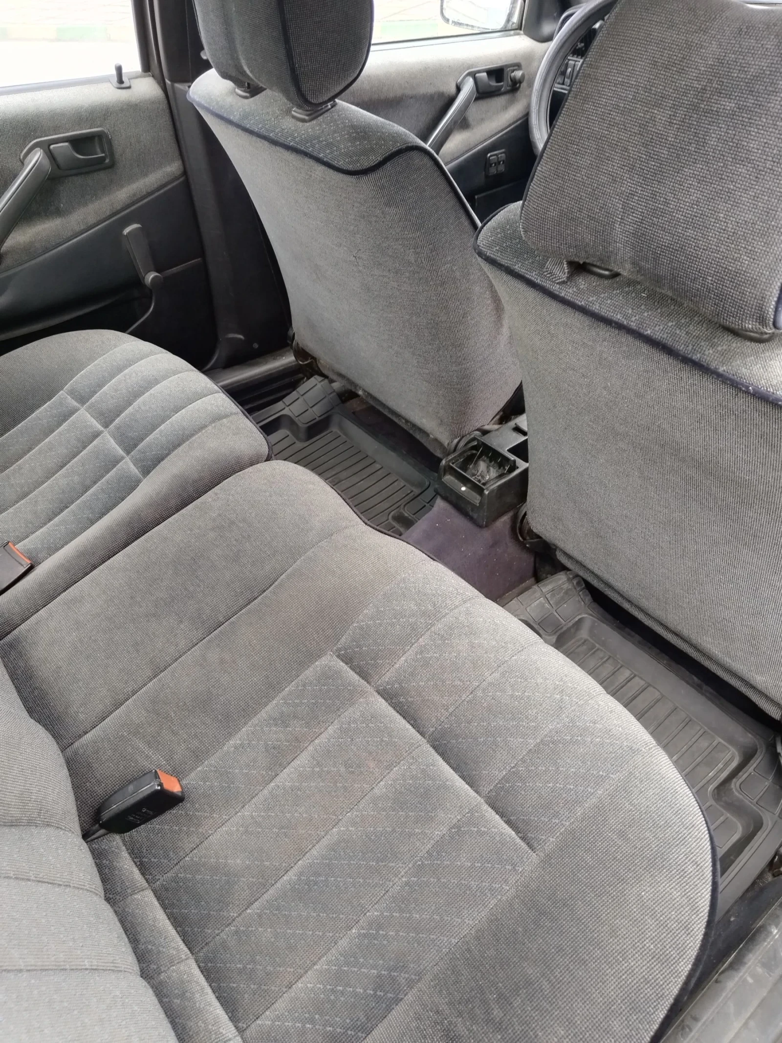 VW Passat 1.8 гаэ, бенэин, снимка 3 - Автомобили и джипове - 54658997