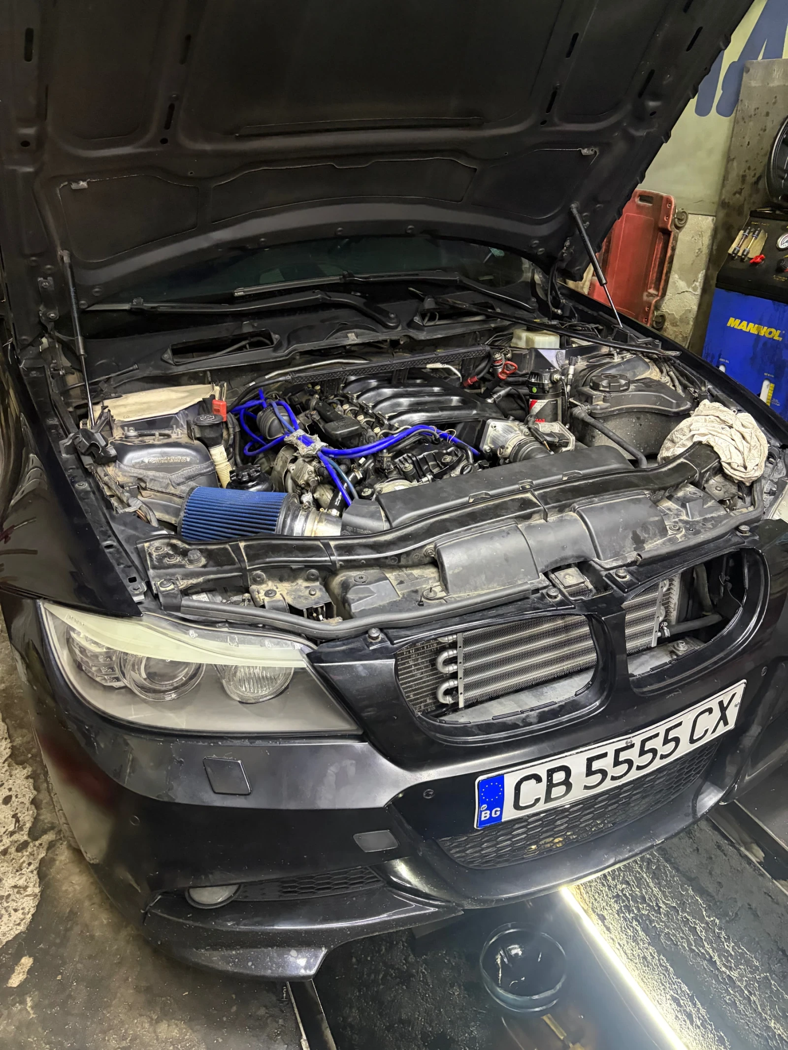 BMW 335, снимка 9 - Автомобили и джипове - 54693763