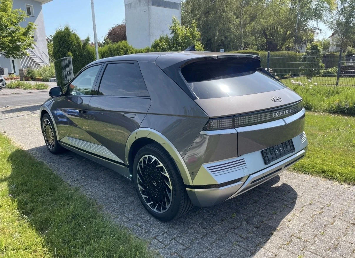 Hyundai Ioniq 5 72.6kw/UNIQ/Гаранция/360/HeadUp/BOSE, снимка 6 - Автомобили и джипове - 54877953